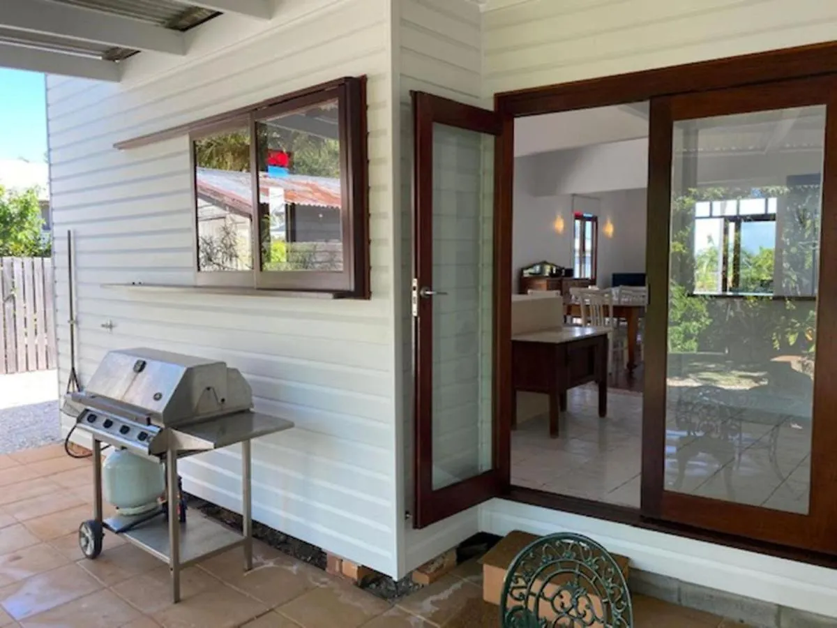 Holiday home 18 Seaview Street Villa Byron Bay